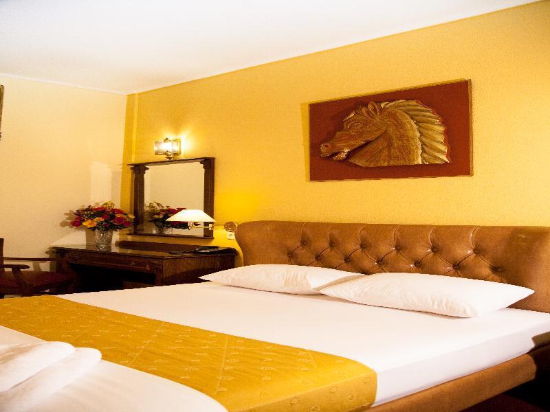 Galini Palace Athens Ngoại thất bức ảnh